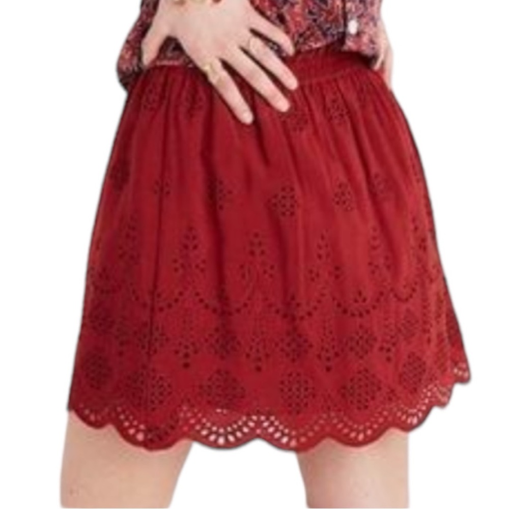 Madewell Eyelet Pull-On Mini Skirt Scalloped Hem in Burgundy/Maroon Size Medium